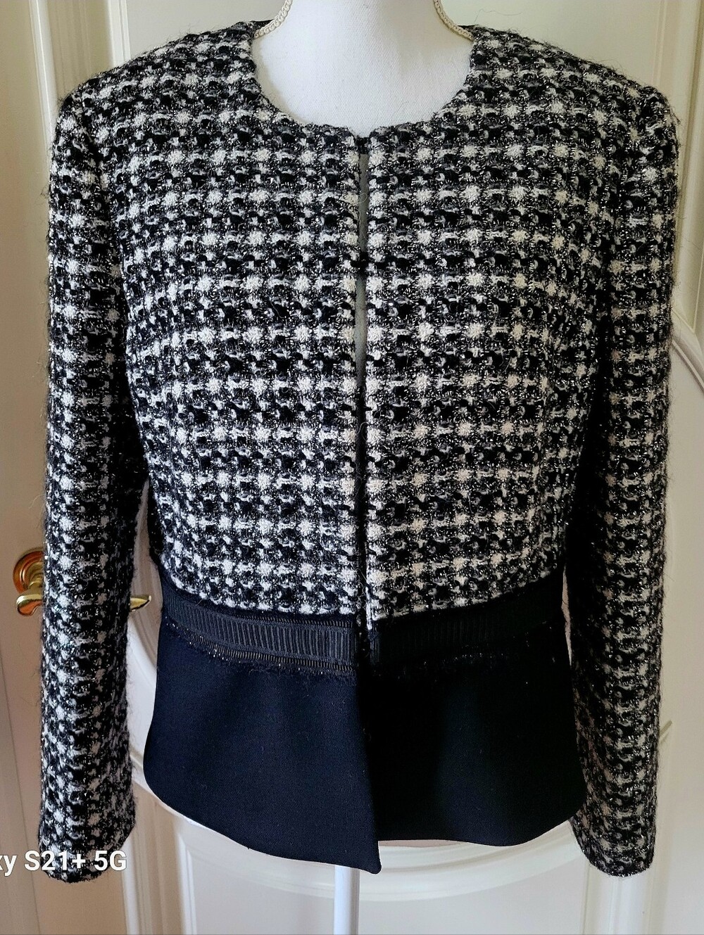 Black & White Tweed Cropped Blazer - Women's